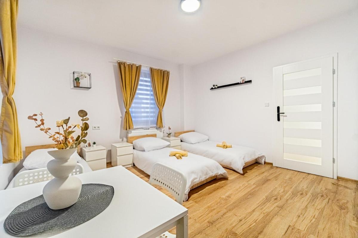 Hostel PW INVEST HOME - Housity