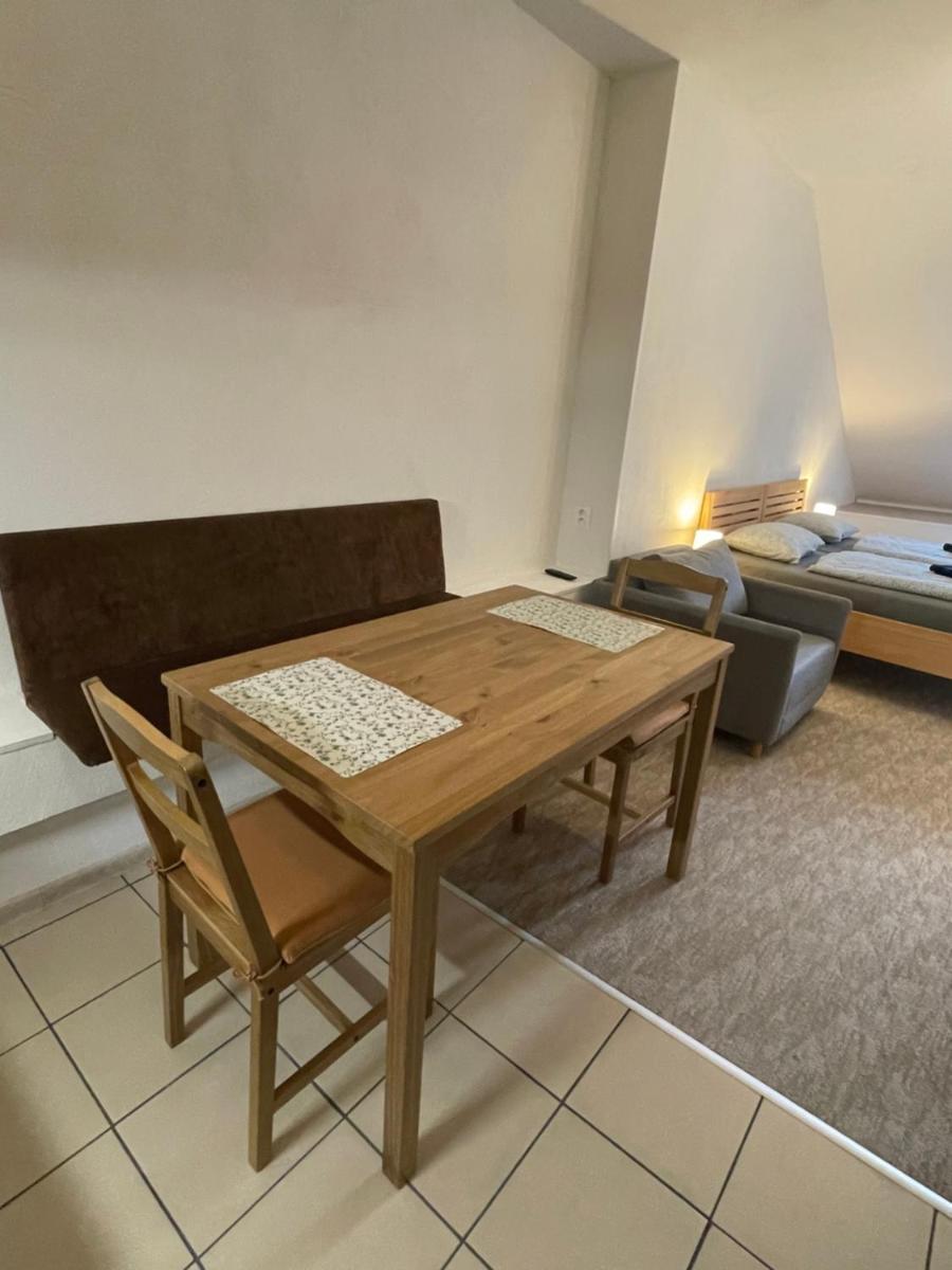 Zu Hause - Housity