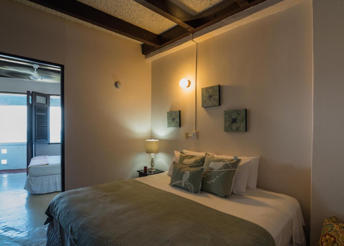 La Capitana Old San Juan Building - Housity