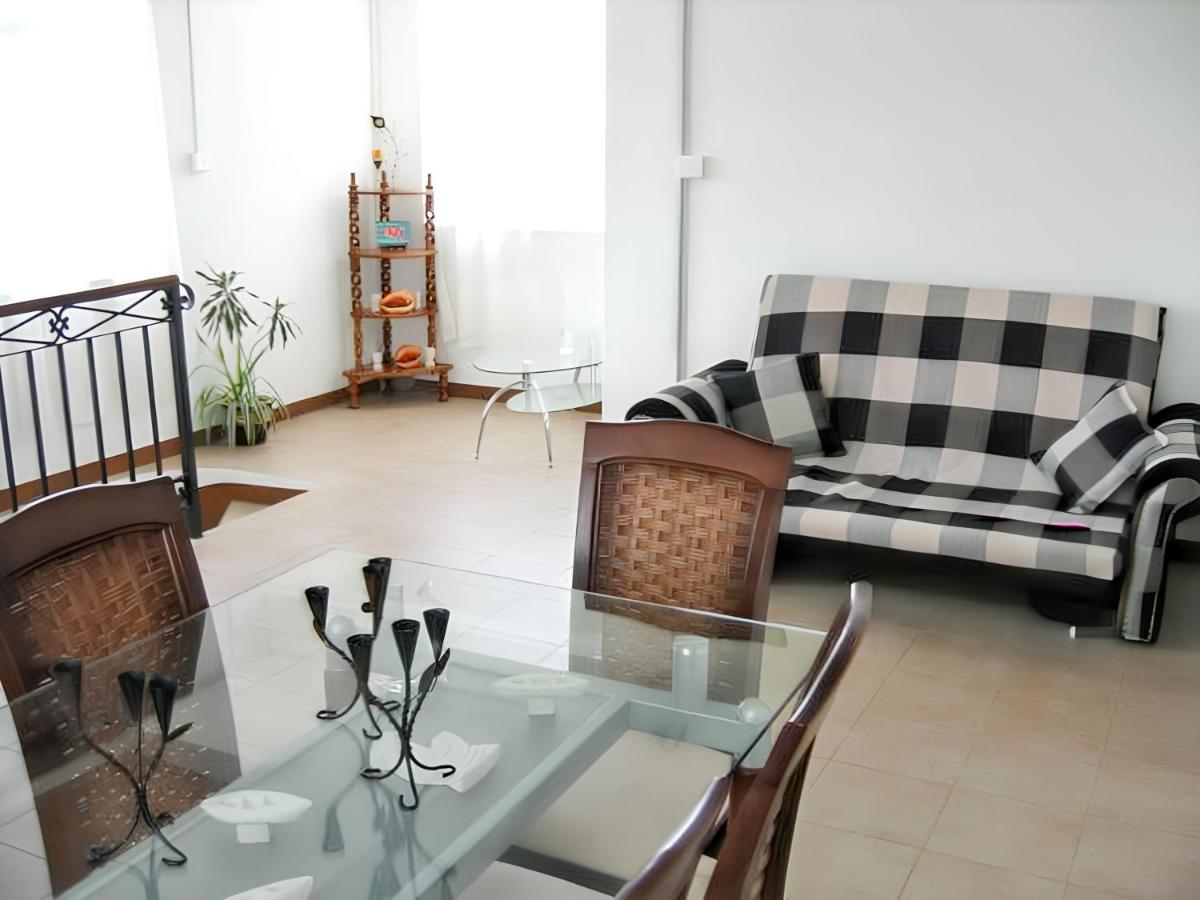 Bright Apartment with Sea View in Grand Gaube 80 m² - Housity