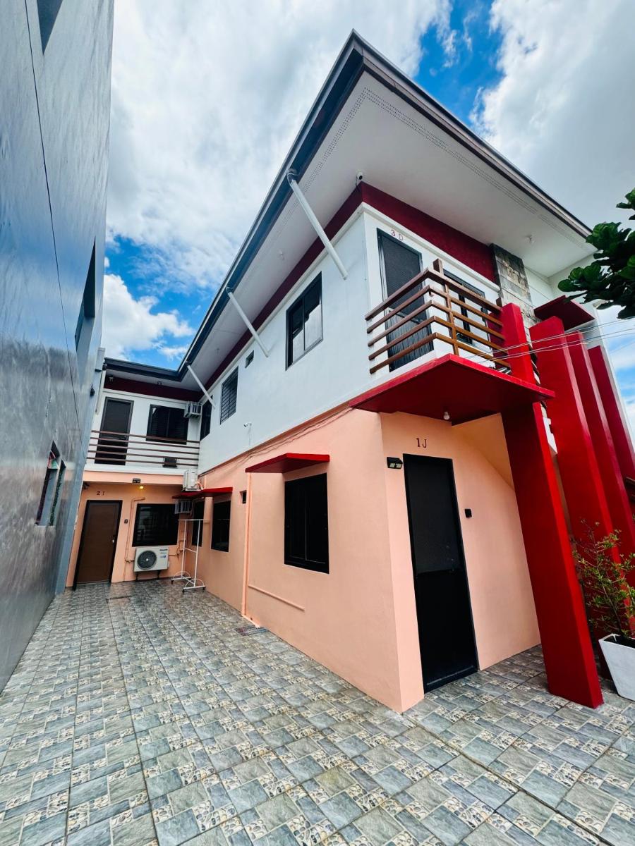 SCJ 1 Fully Furnished Home near SM Batangas - Housity