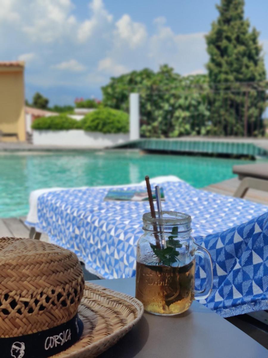 Piscine de l'établissement Le Roc E Fiori Hotel - Teritoria ou située à proximité