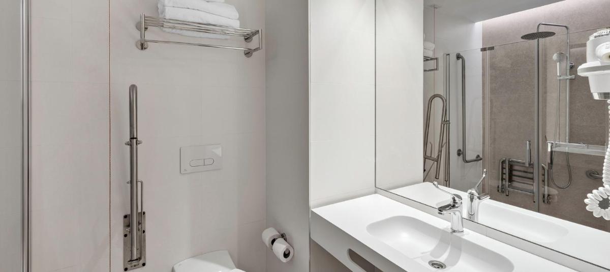 B&B HOTEL Valencia Alcàsser - Housity