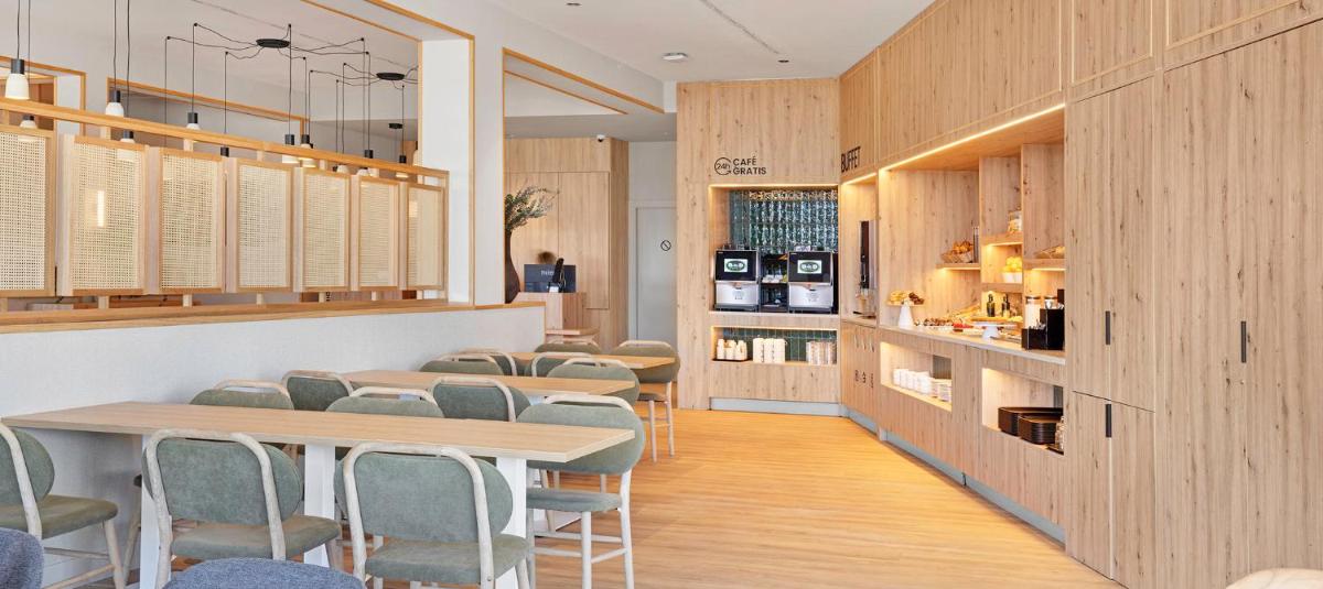 B&B HOTEL Valencia Alcàsser - Housity