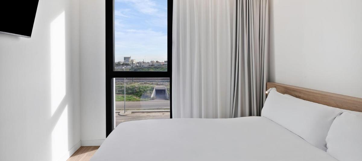 B&B HOTEL Valencia Alcàsser - Housity
