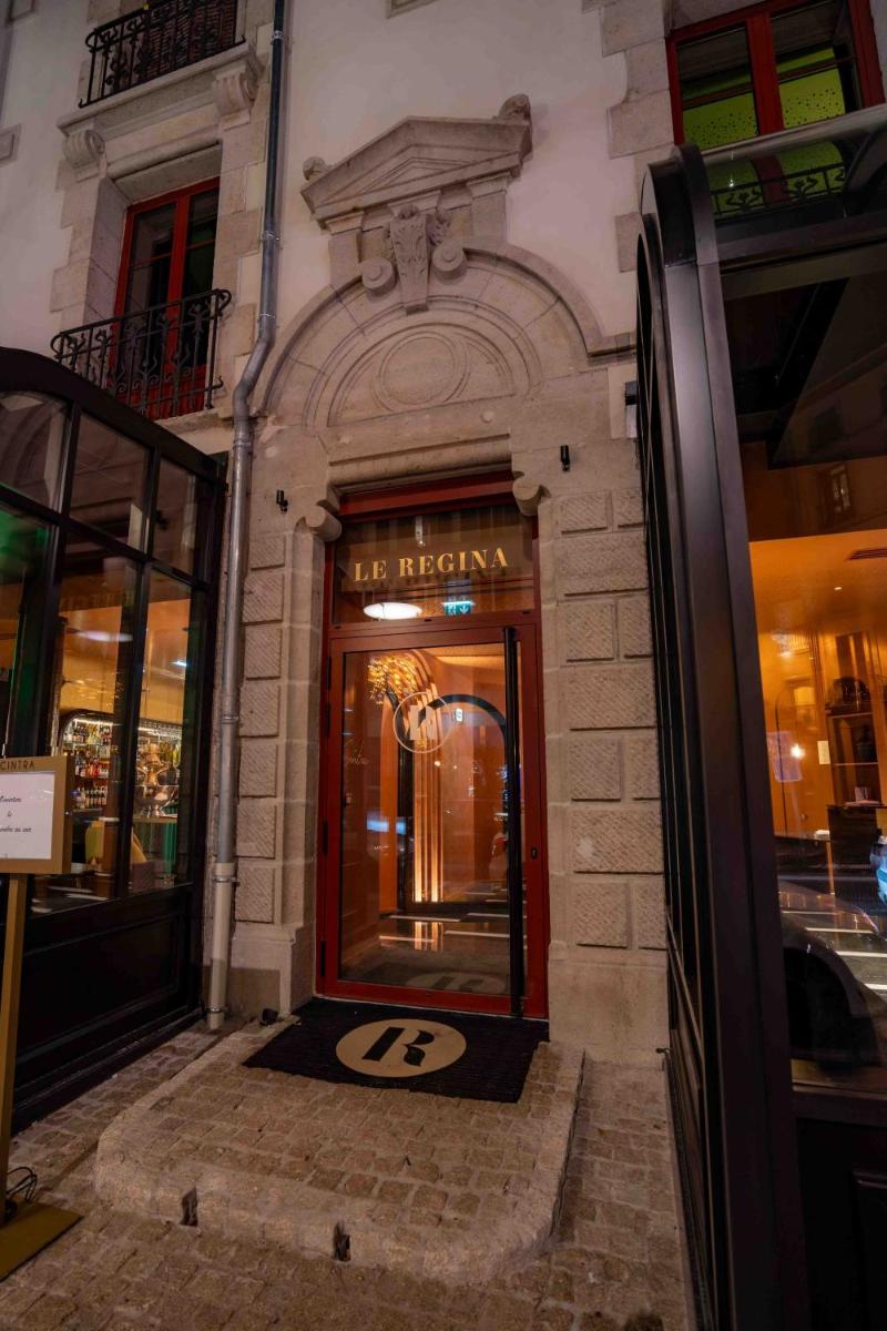 Hôtel et Restaurant Le Regina - Housity
