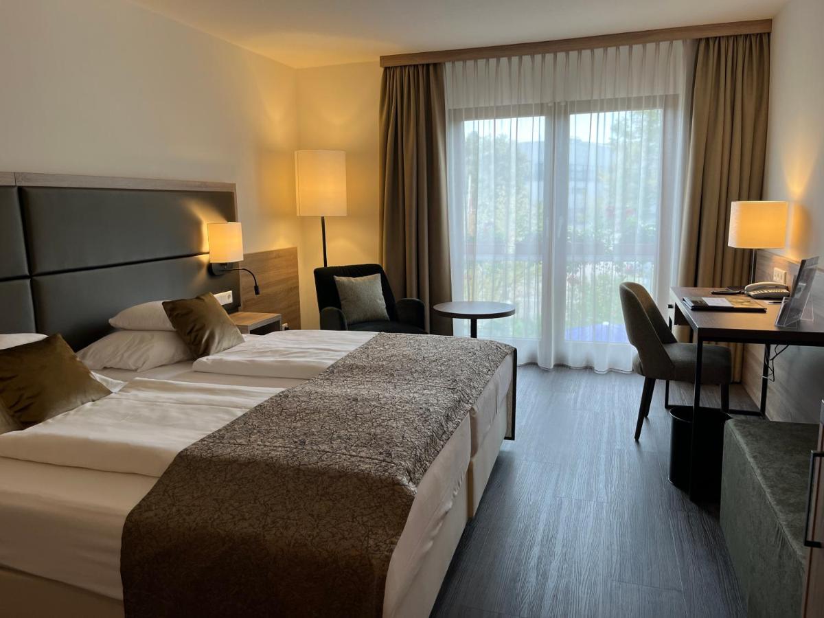Flair Park Hotel Ilshofen - Housity