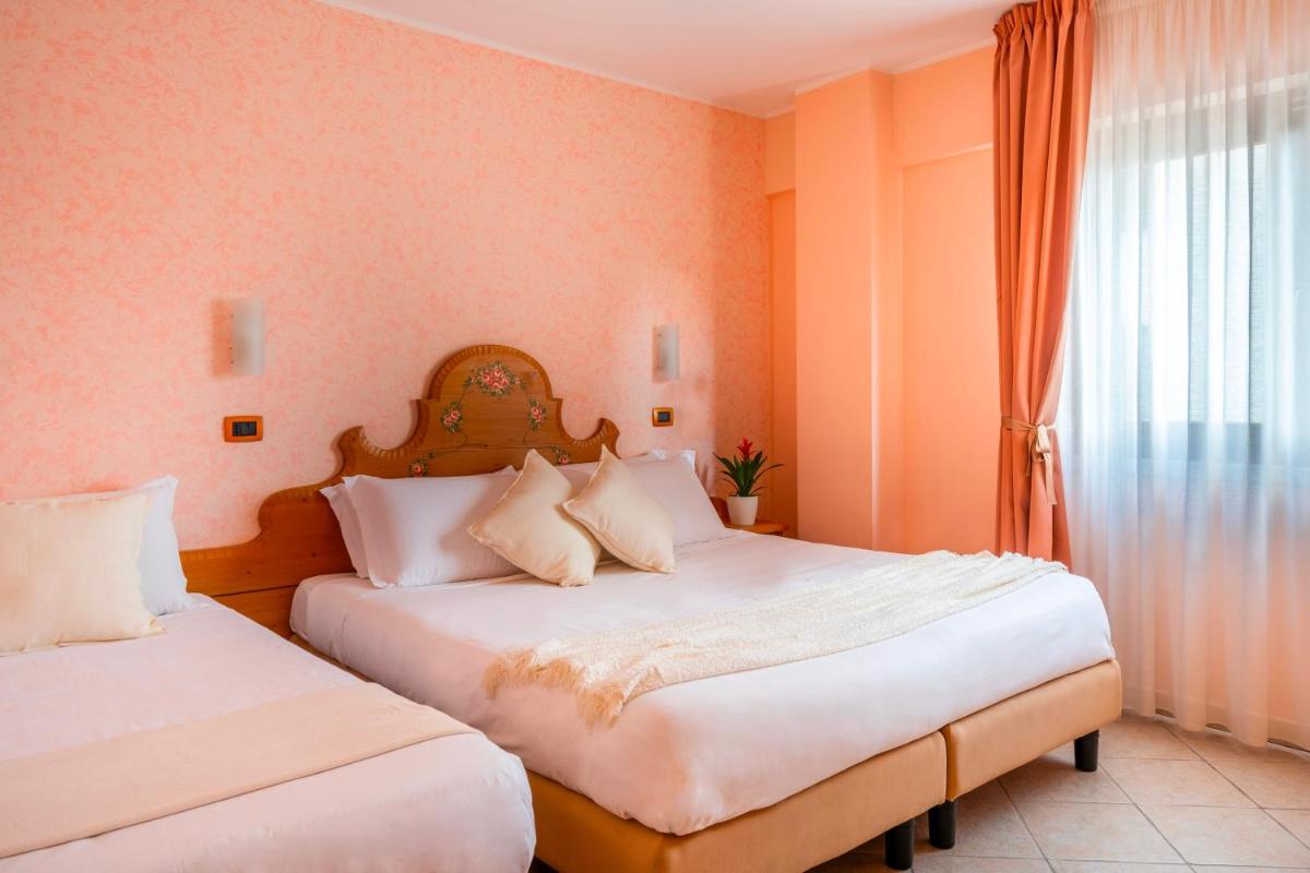 Hotel Tiffany's - Housity