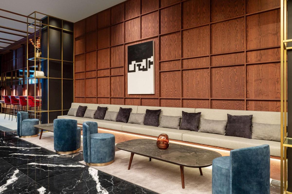 Zona de estar de Radisson Collection Bilbao