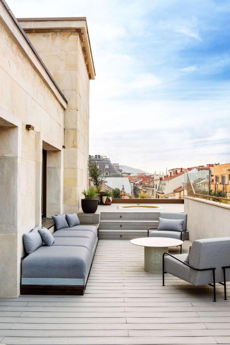 Zona de estar de Radisson Collection Bilbao