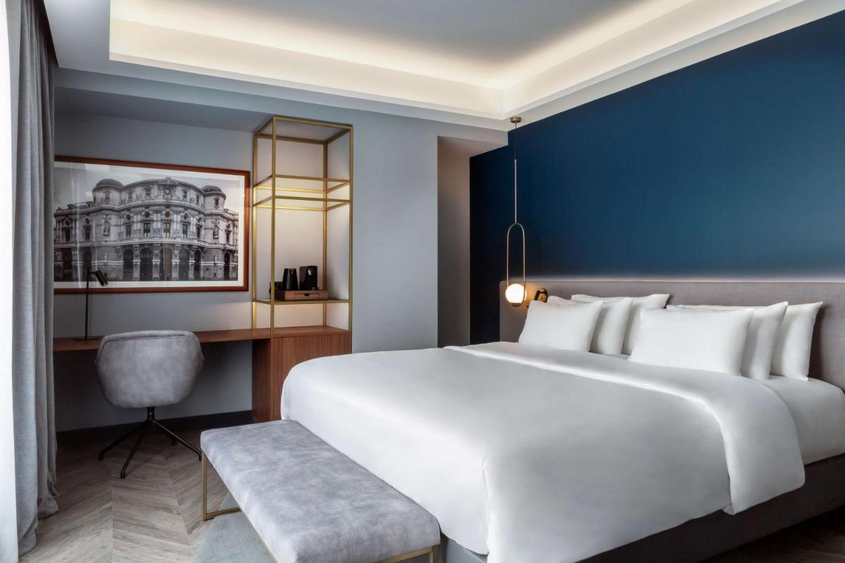 Cama o camas de una habitación en Radisson Collection Bilbao
