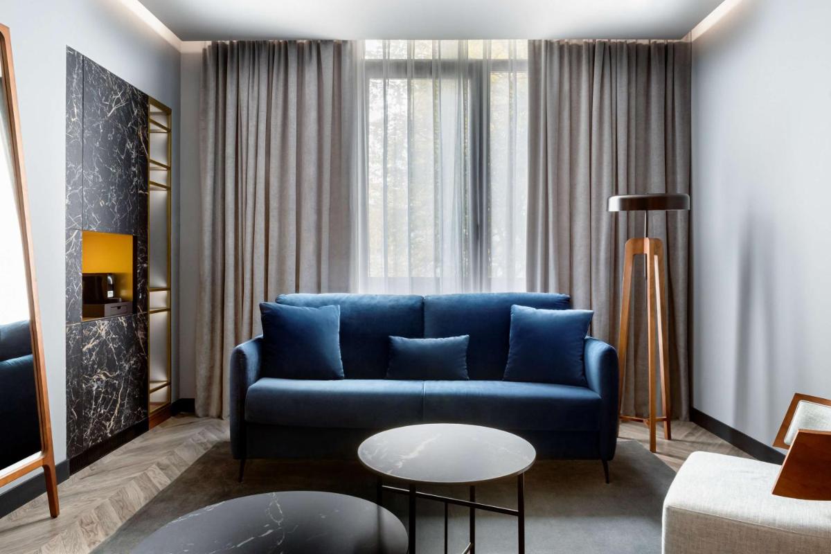 Zona de estar de Radisson Collection Bilbao