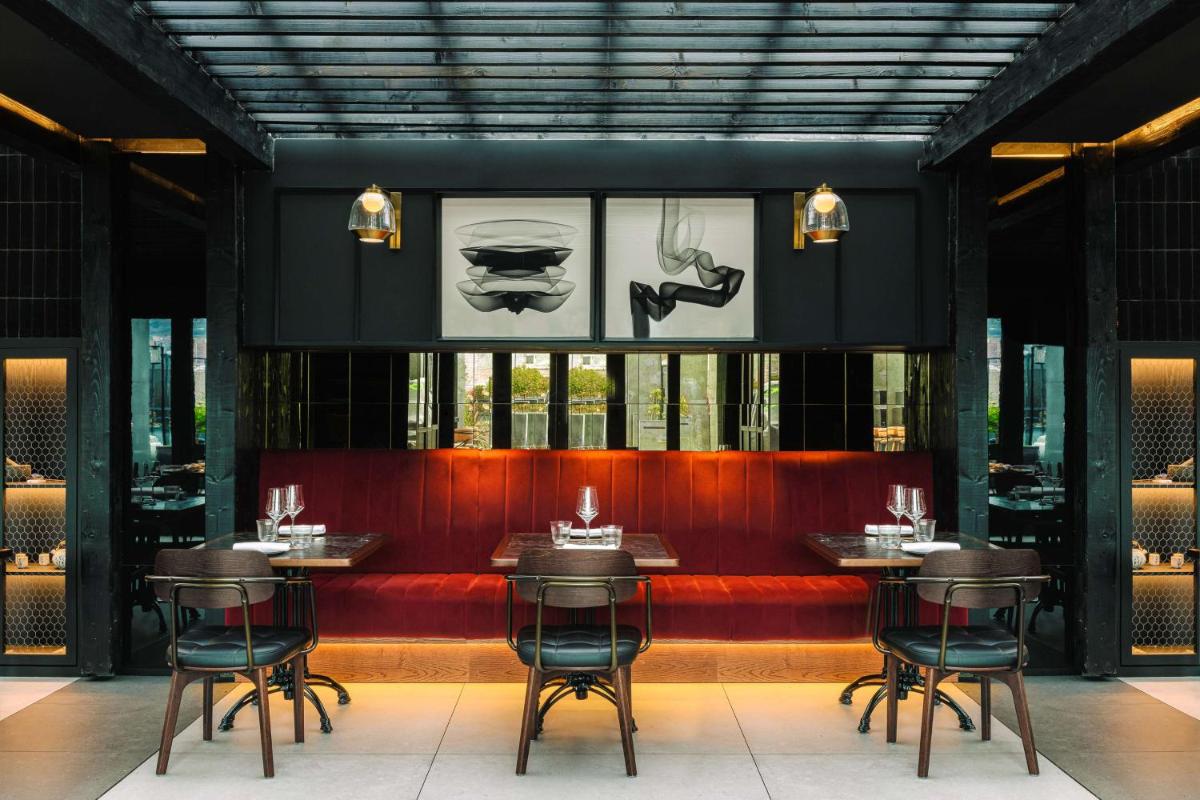 Zona de estar de Radisson Collection Bilbao