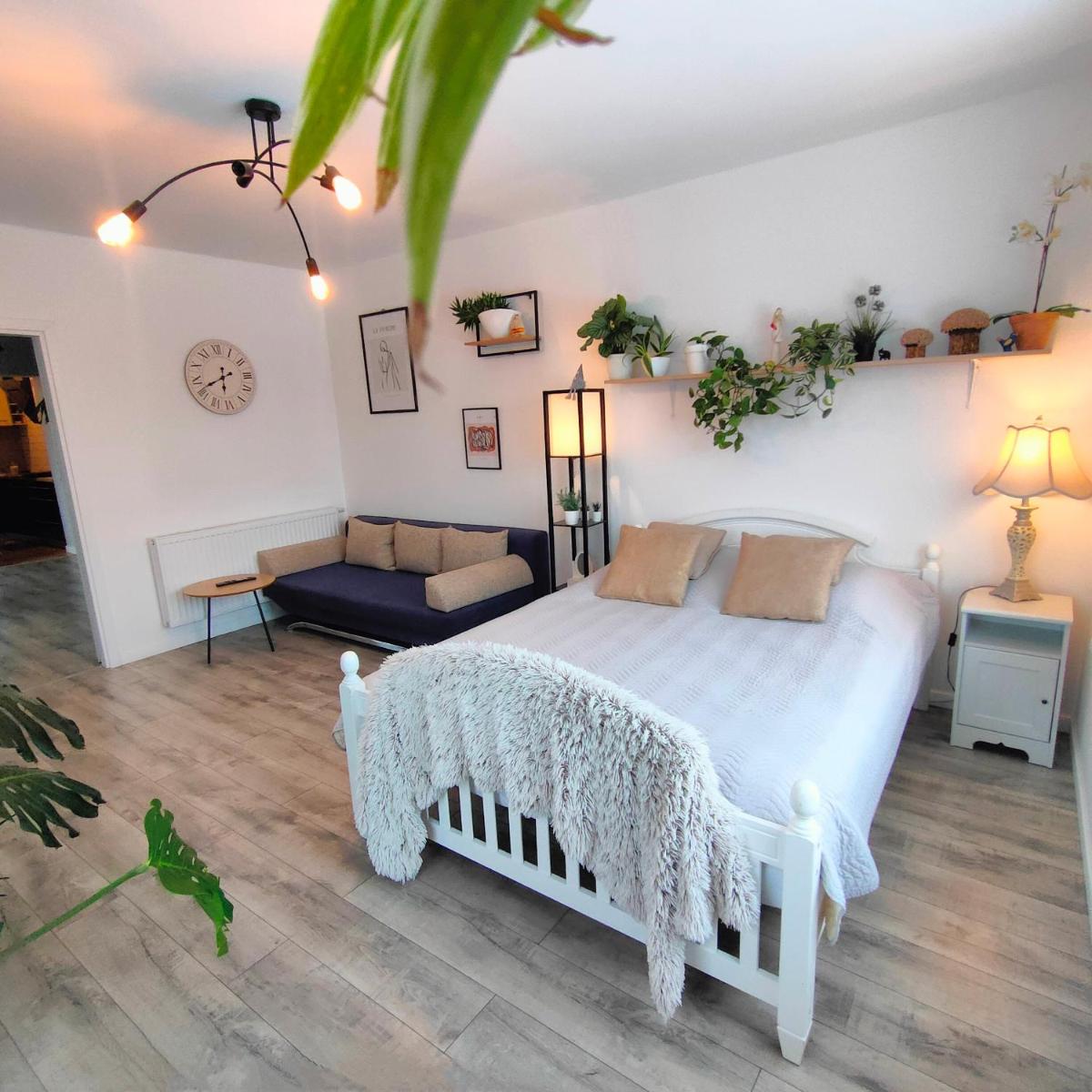 DOM NA GóRCE - apartamenty w Beskidach - Housity
