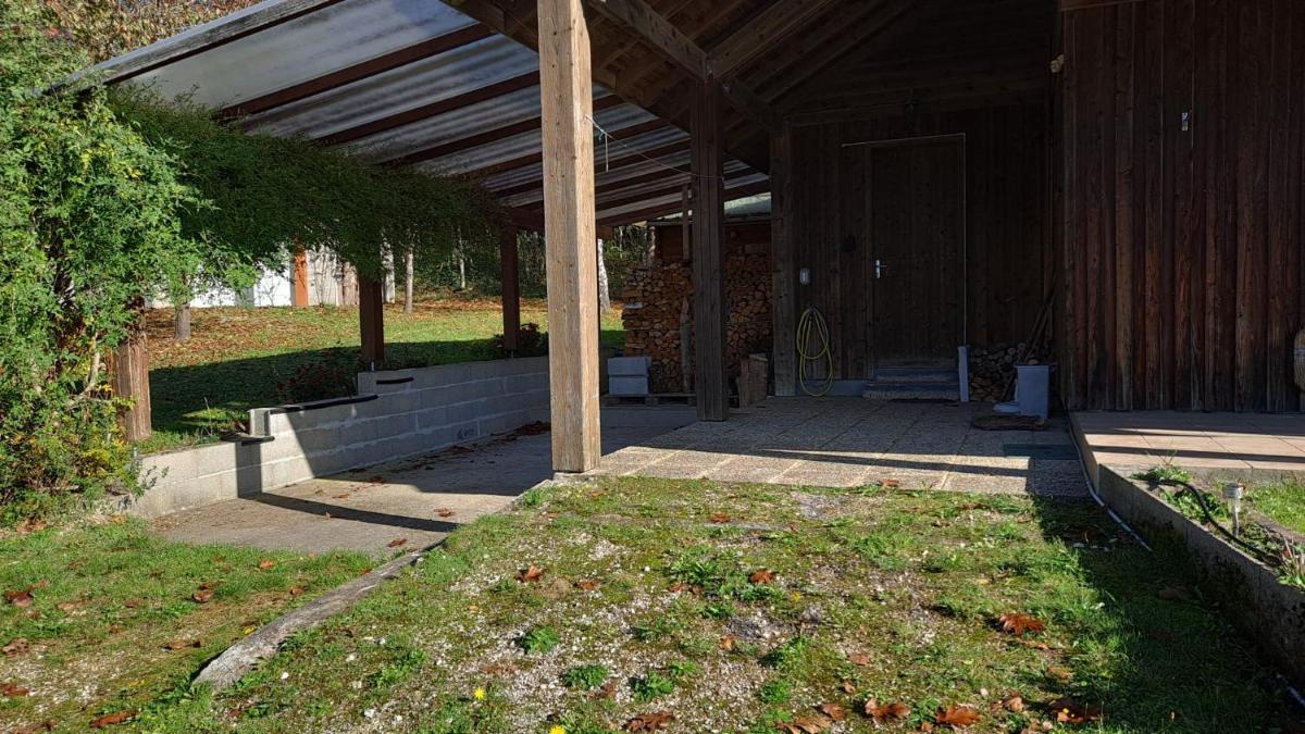 Lieux-au-lac - Housity