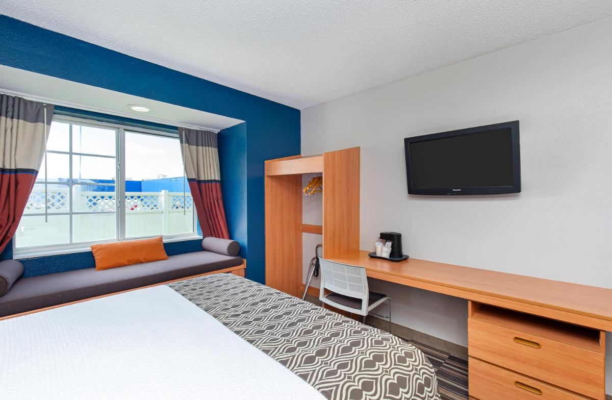 Microtel Inn & Suites by Wyndham Cordova Memphis I-40 East - Housity