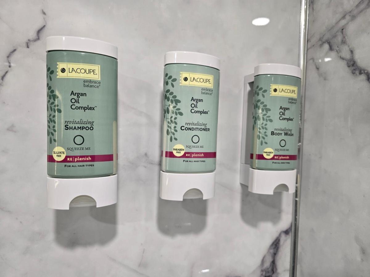 Best Western Hotel Brossard - Housity