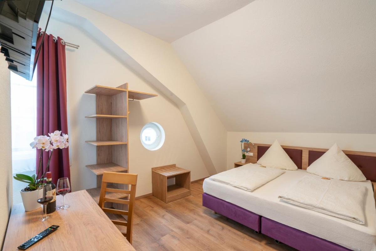 Hotel Restaurant Schwert - Housity