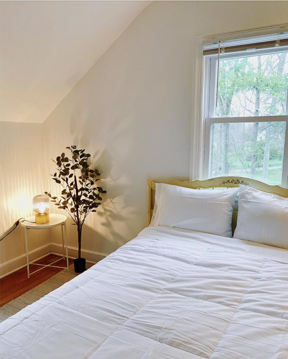 Lin Wood Retreat - Housity
