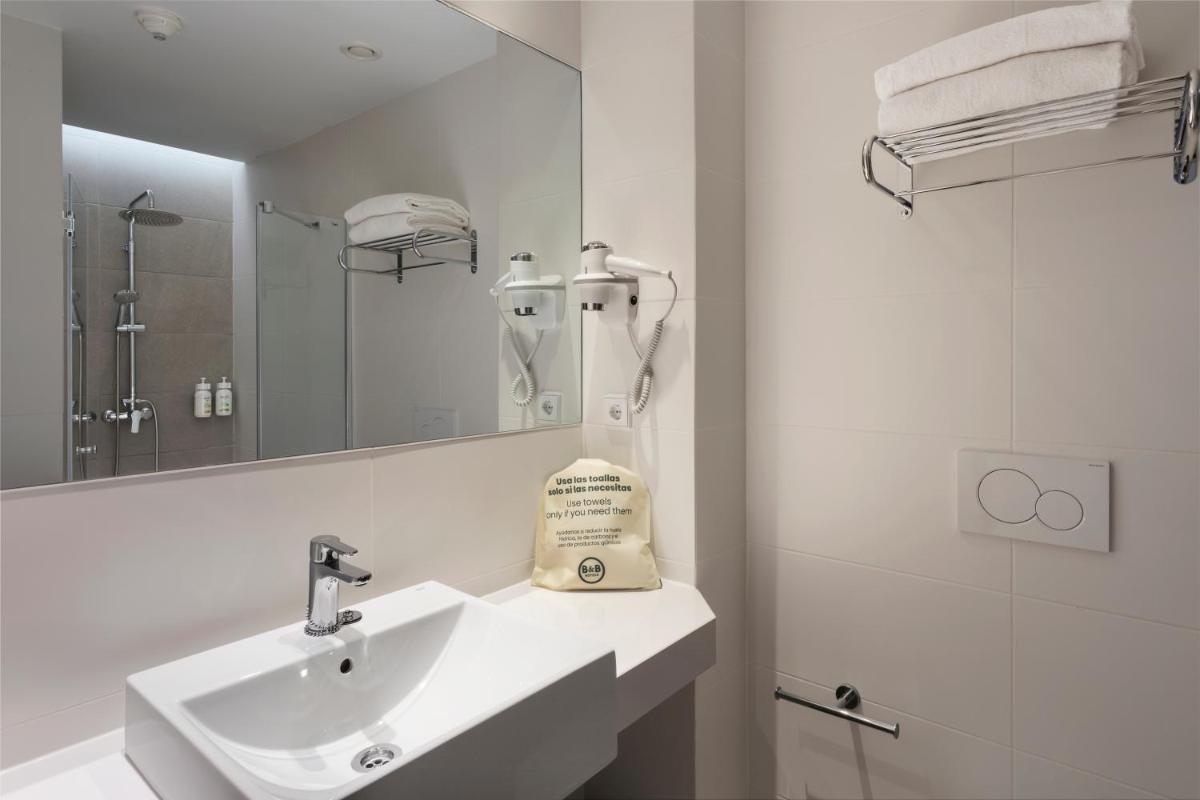 B&B HOTEL Madrid Carabanchel - Housity