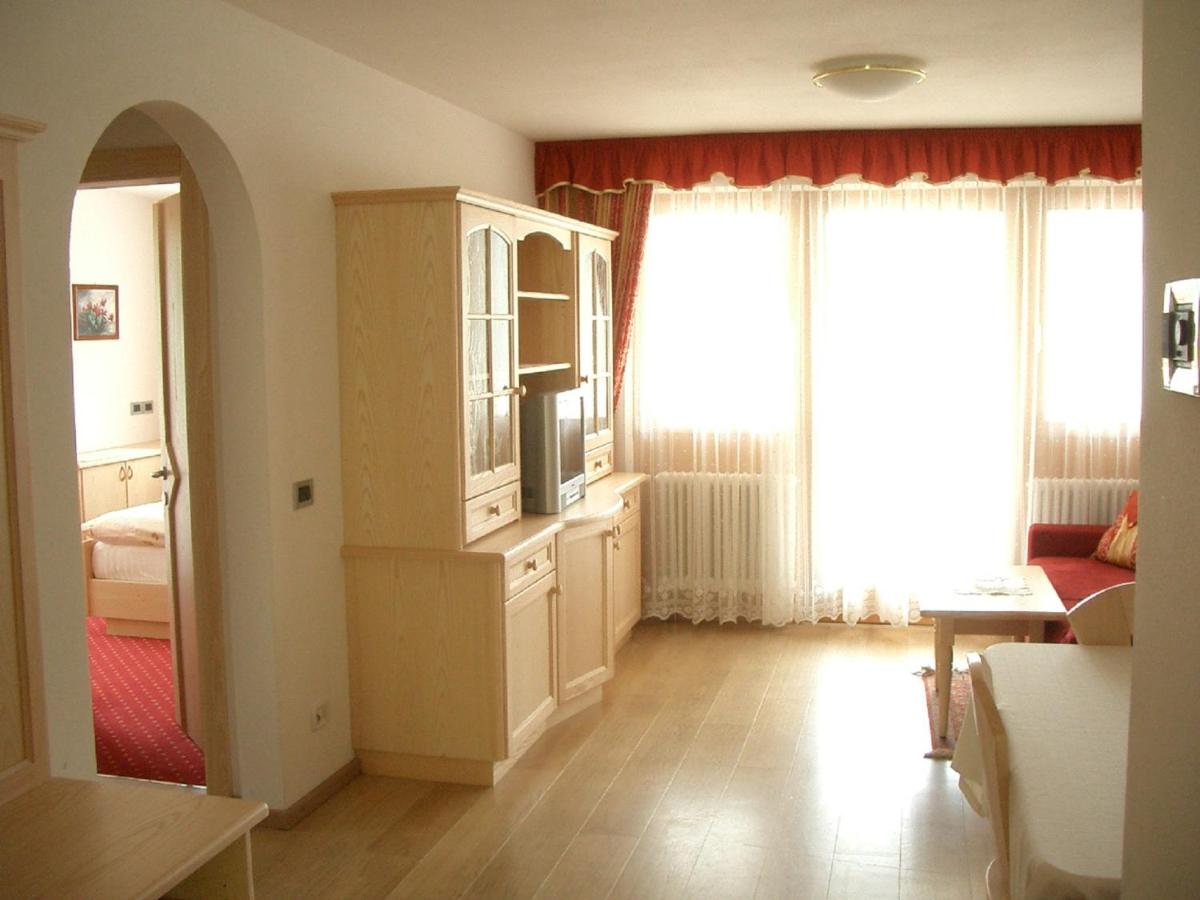 Residence Milandora - Housity