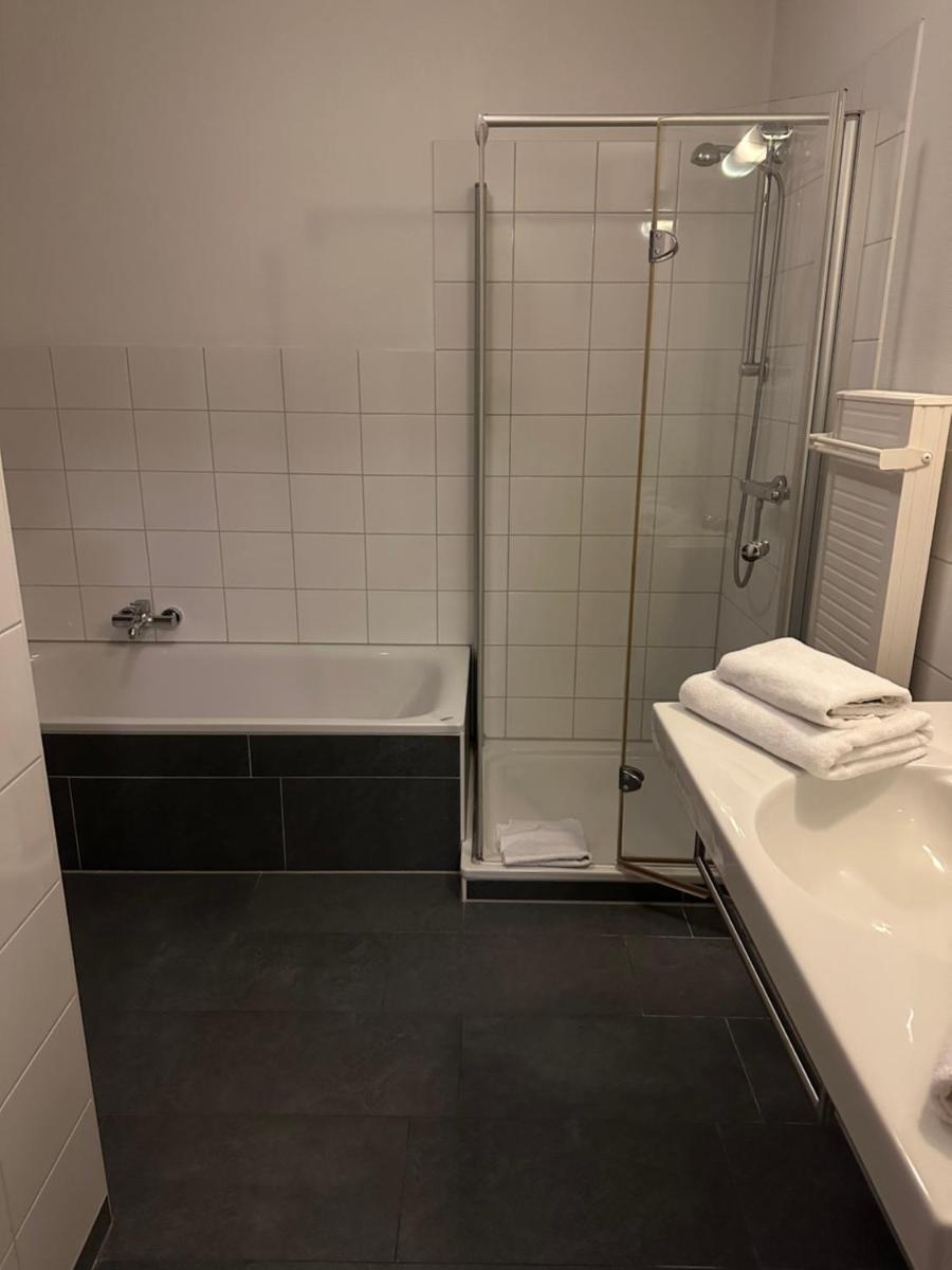 Hotel-Restaurant Schraeder - Housity