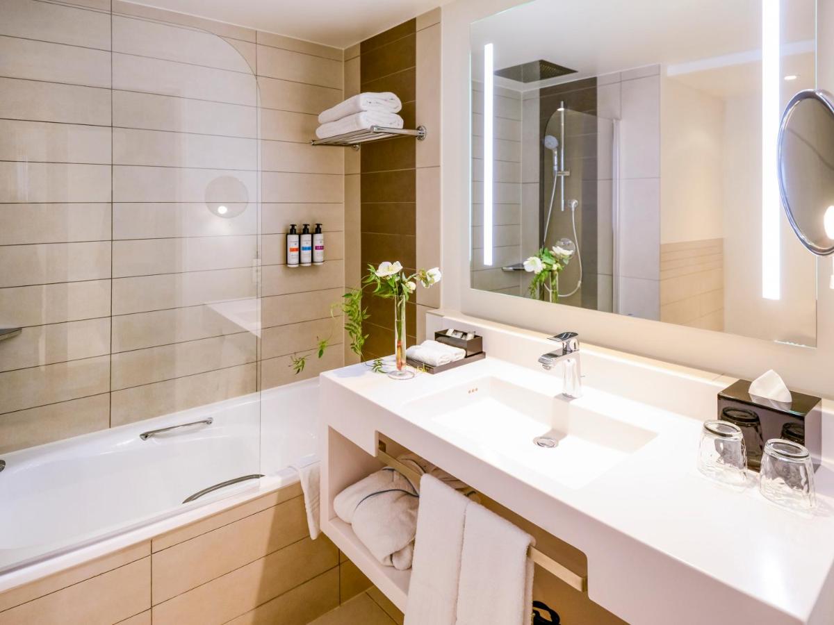 Salle de bains dans l'établissement Pullman Paris Centre - Bercy
