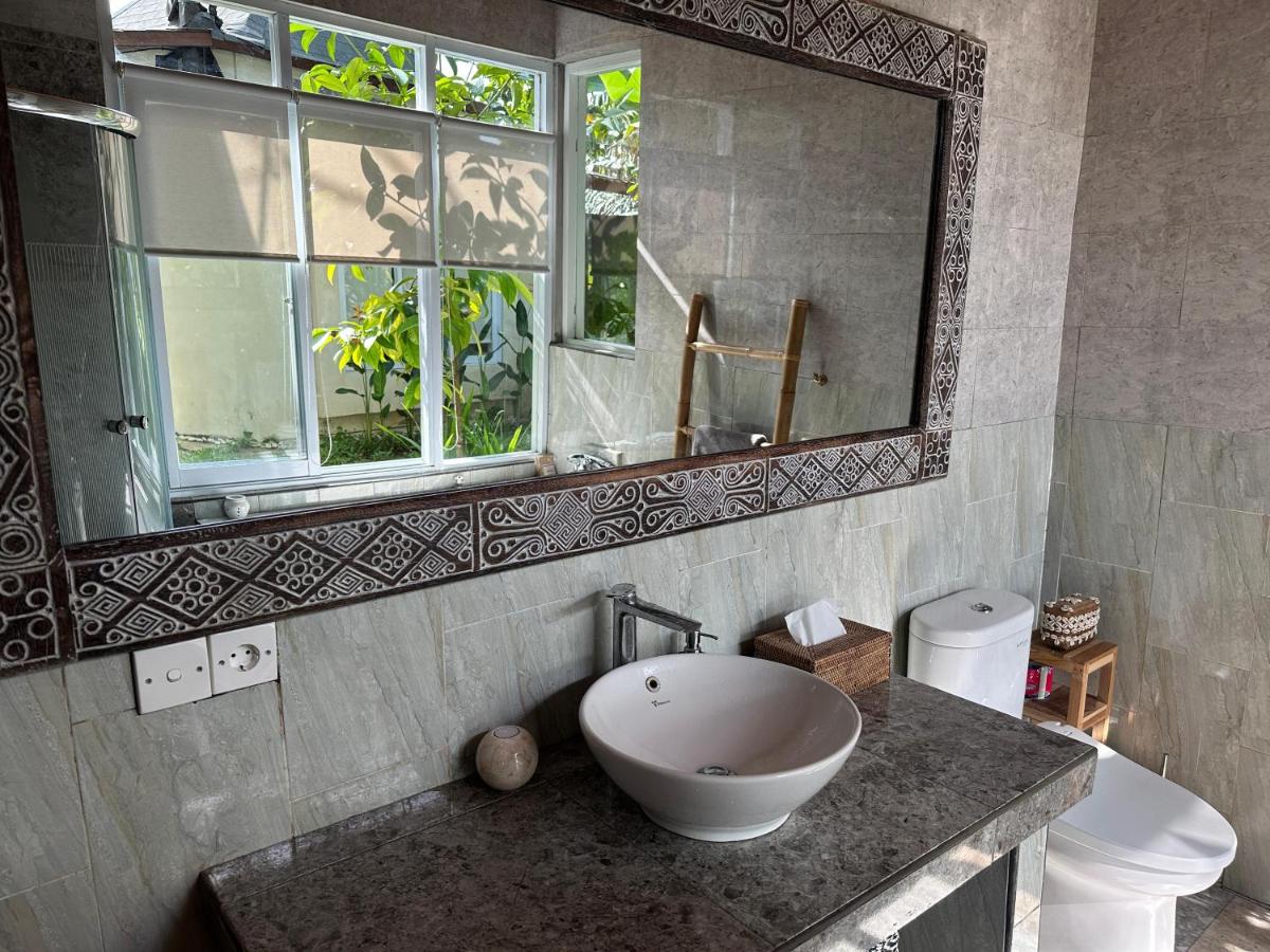 Tirta Asri Ubud Villa - Housity