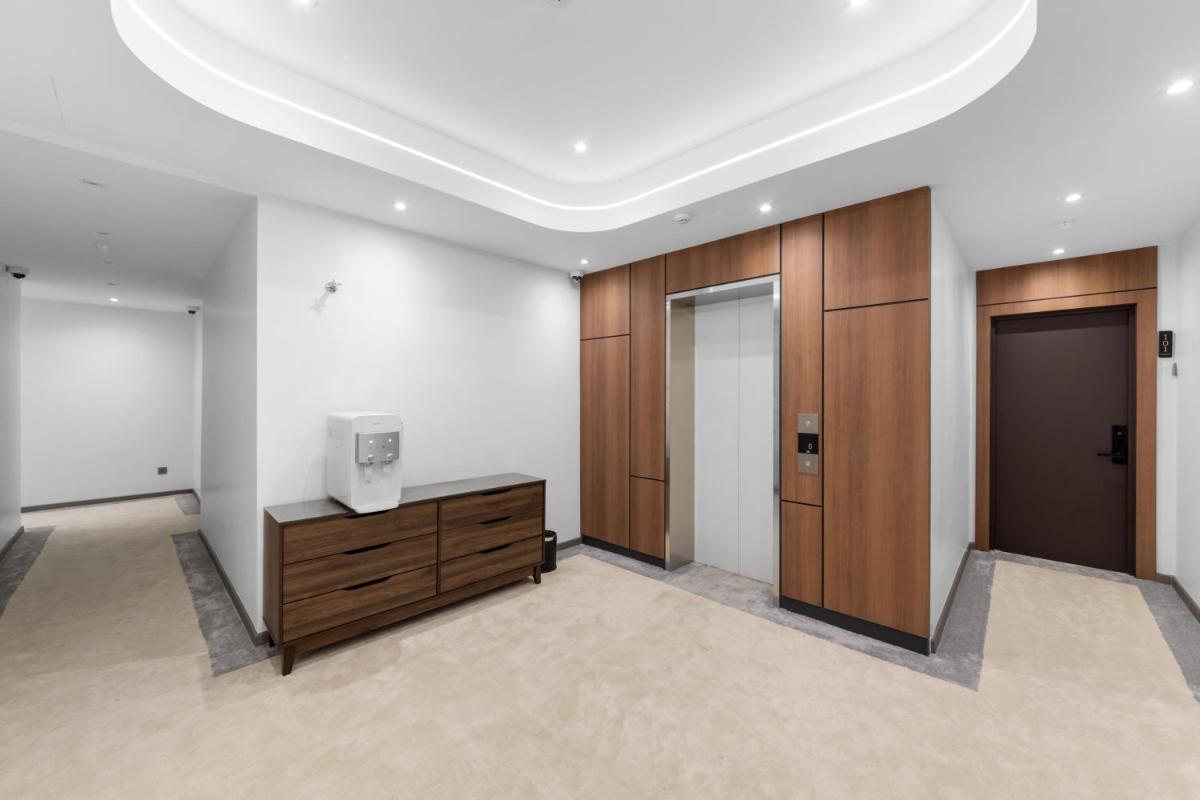 Milux Hotel - Housity
