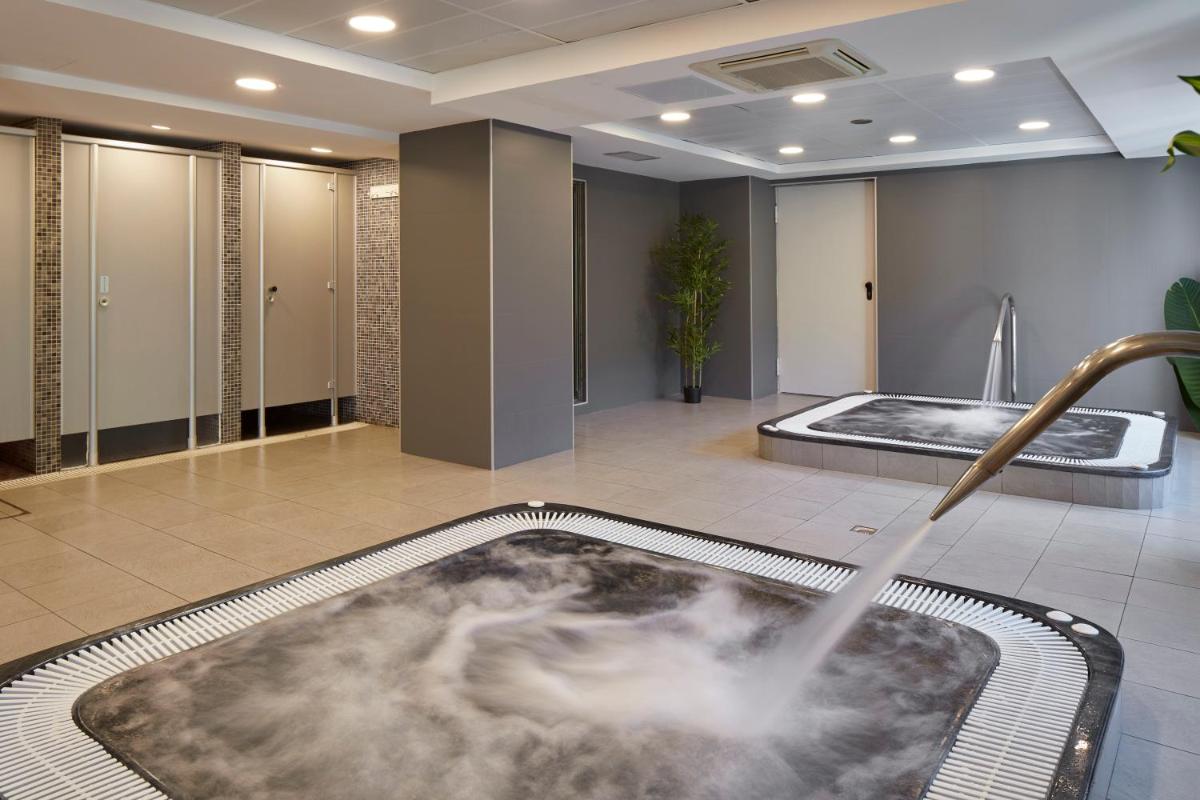 Imagen de la galería de Iraipe Santuario de Arantzazu Hotel, en Oñate