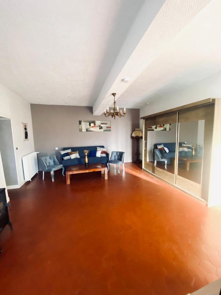 Appartement Indépendant avec jardin, entrée autonome par boîte à clé , Self-Check-In - Housity