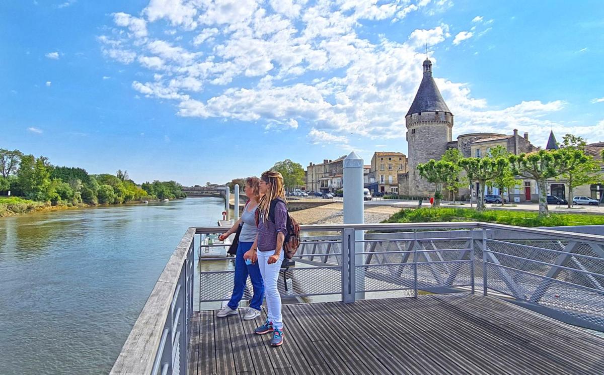 Meublé de tourisme classé 3 étoiles Le Ptit Coin de Soleil - Saint Ciers d'Abzac - Housity