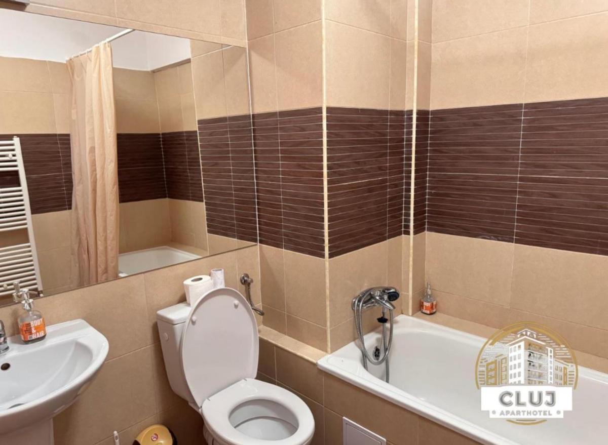 Cluj ApartHotel - VIVA CITY - - Housity
