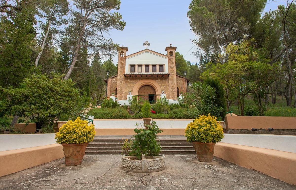 Jardín al aire libre en Balneario de Cofrentes