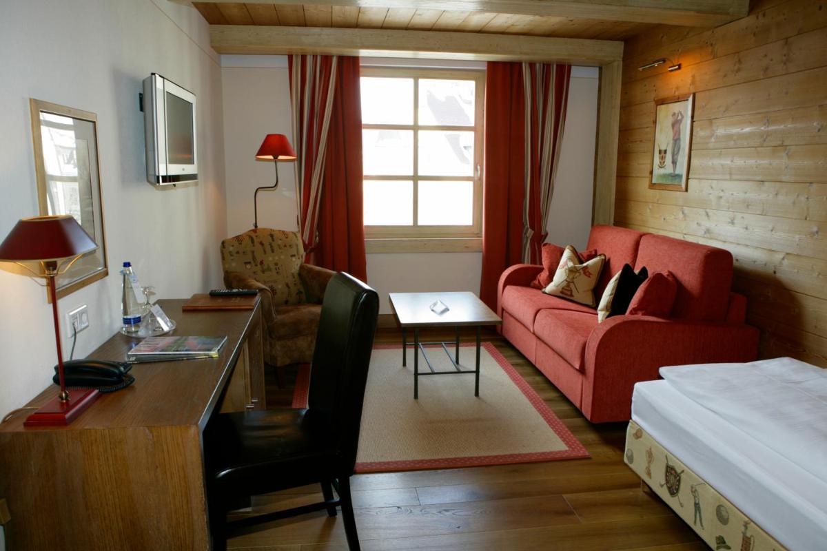 Hotel Gasthof Alte Post Holzkirchen - Housity