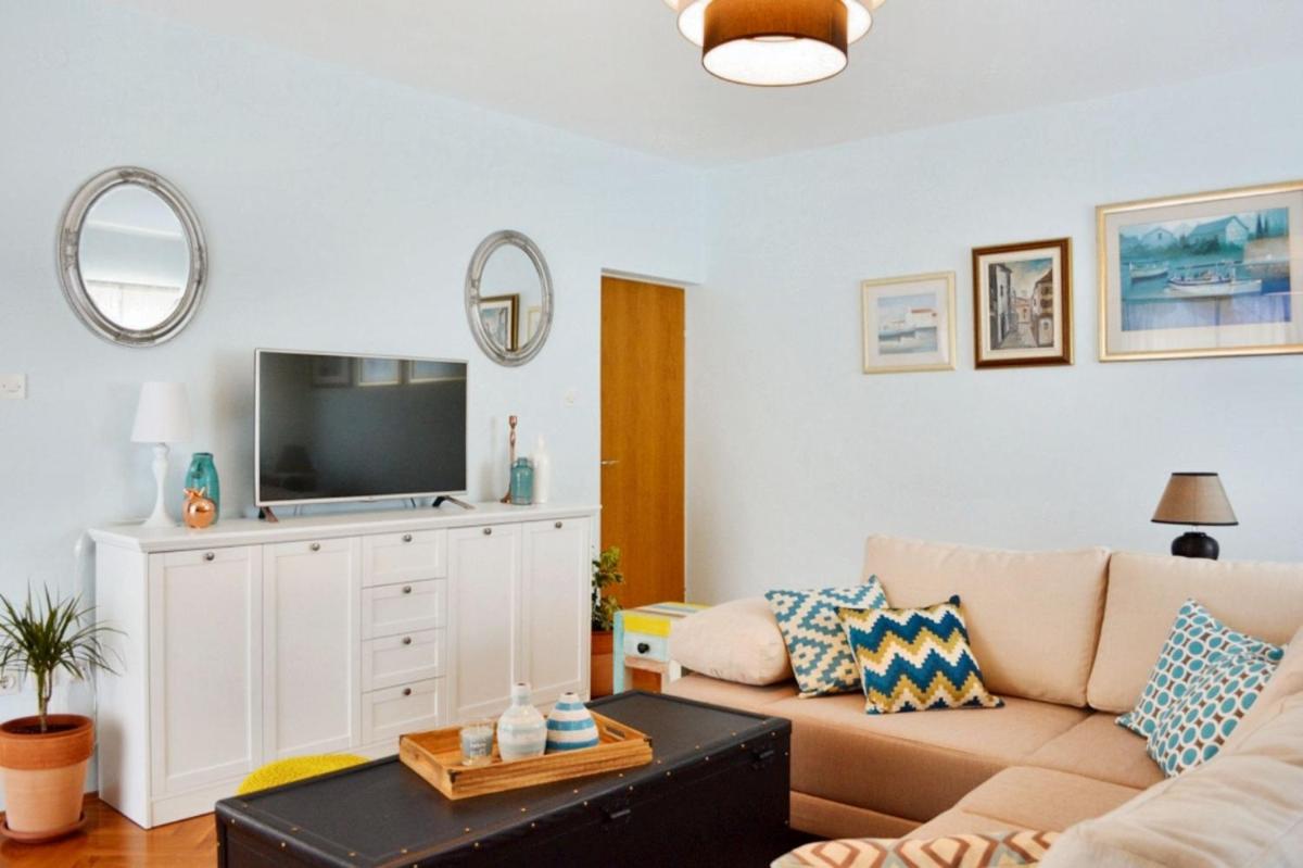 Spacious Apartment in Klis + Balcony - Housity