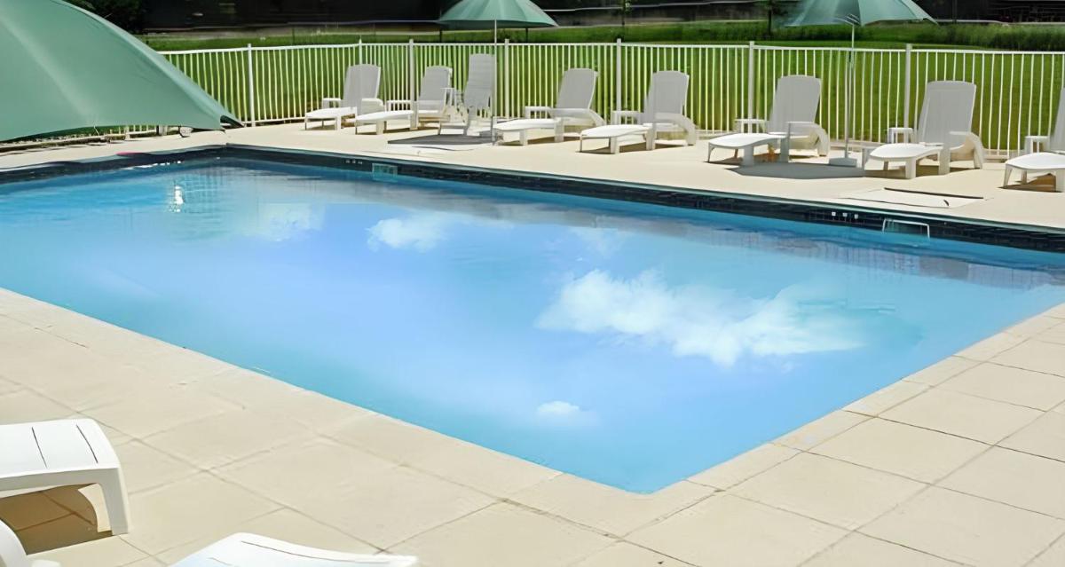 Maison charmante a Saint Vincent la Chatre avec piscine partagee - Housity