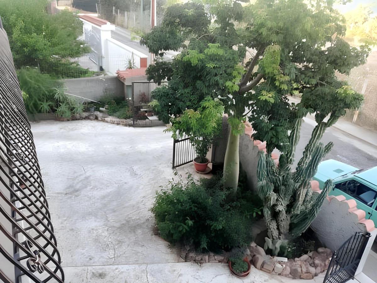 Charming Apartment in Lotzorai + Balcony - Housity