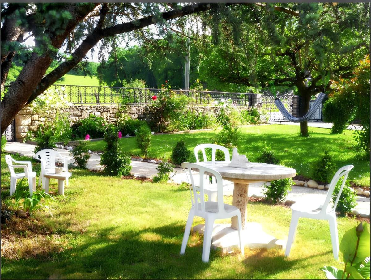 Appartement charmant à Toulonjac avec jardin et terrasse, 110 m² - Housity