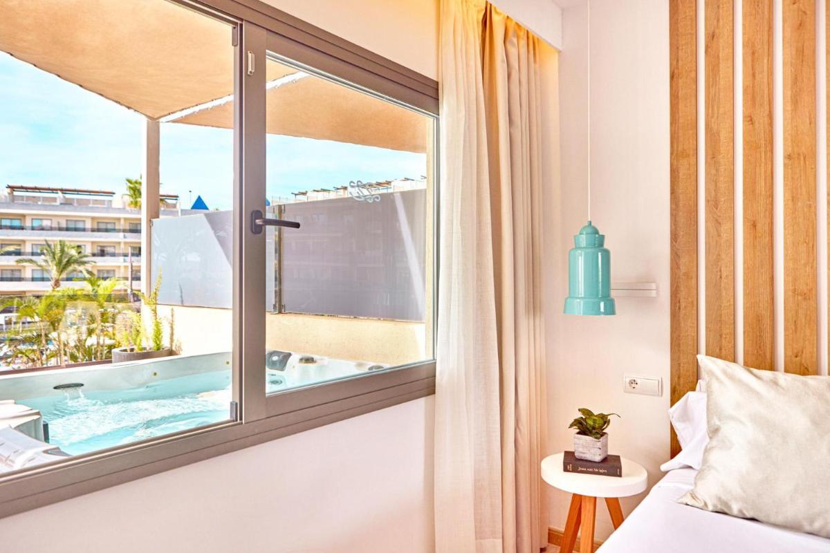 Cama o camas de una habitación en Zafiro Palmanova