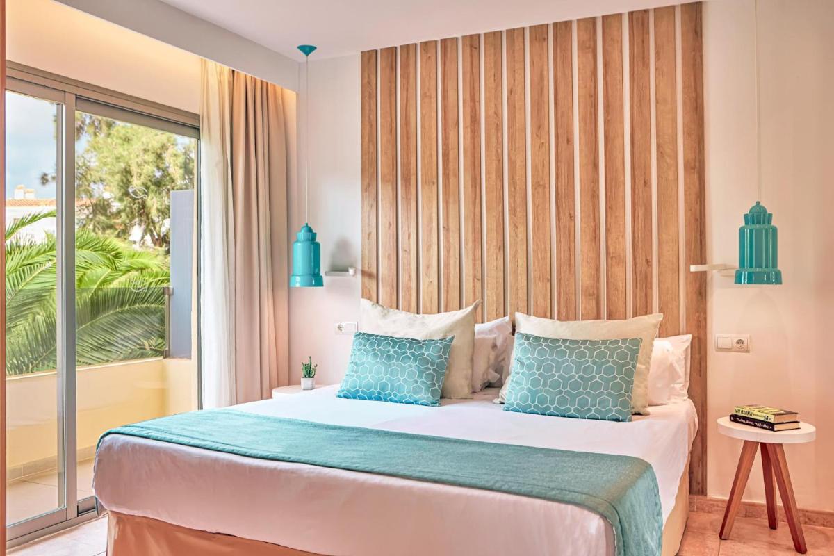 Cama o camas de una habitación en Zafiro Palmanova