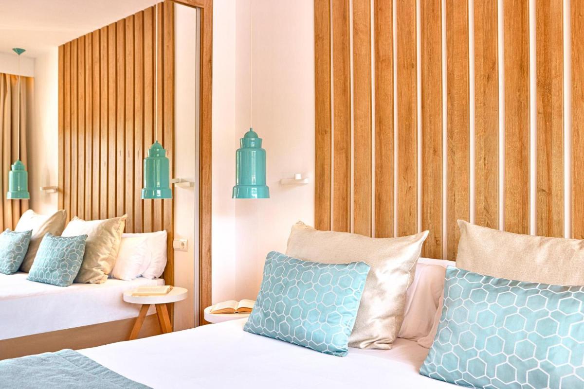 Cama o camas de una habitación en Zafiro Palmanova