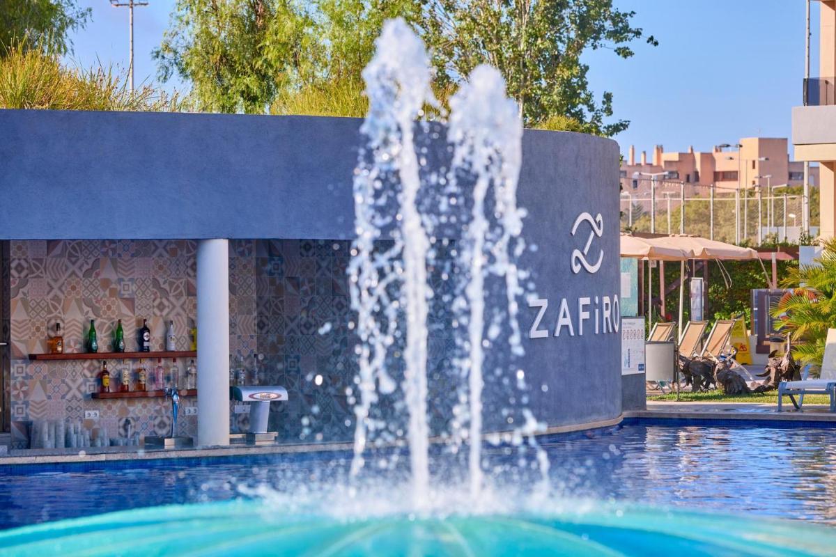 Piscina en o cerca de Zafiro Palmanova