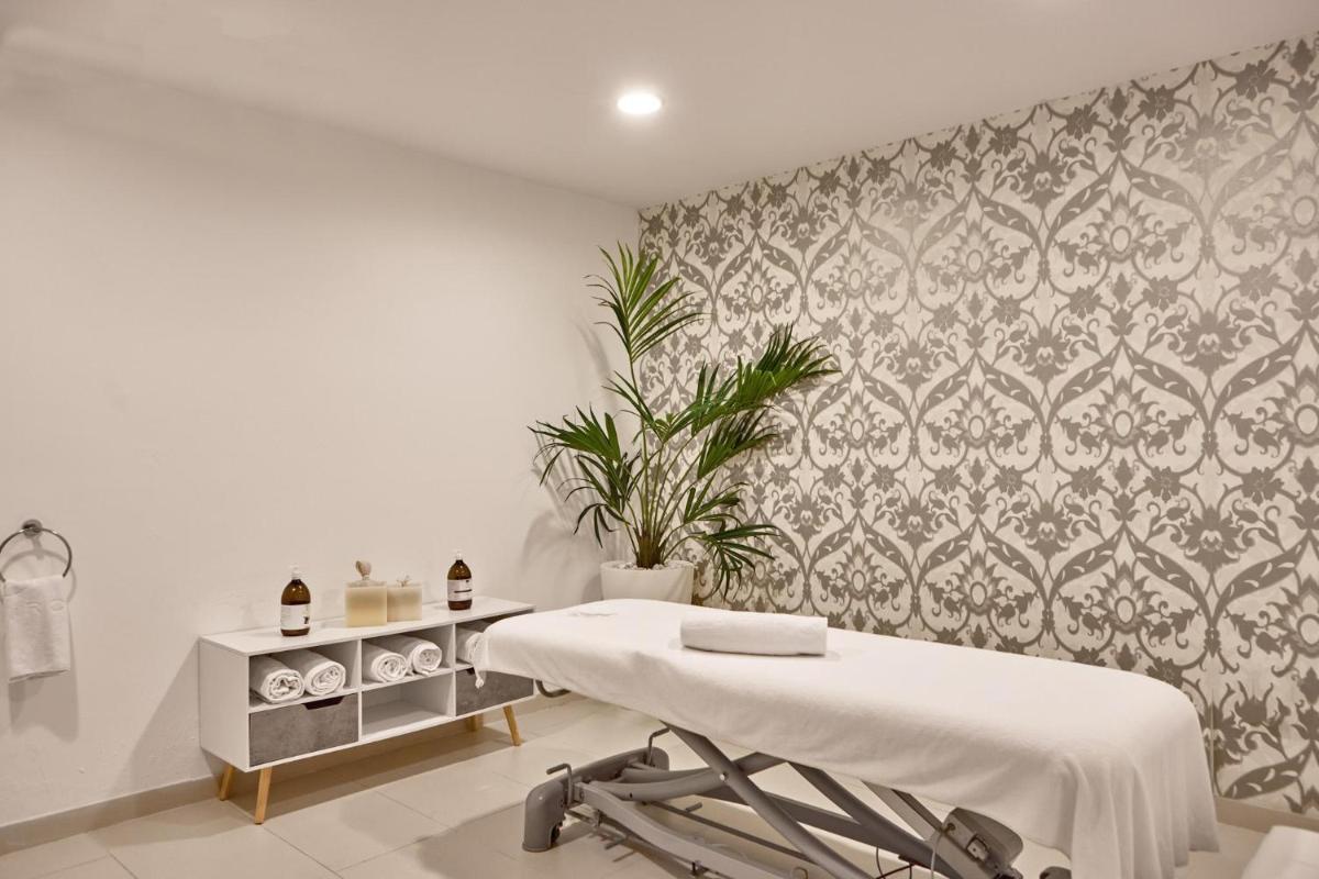 Spa o instalaciones de bienestar en Zafiro Palmanova