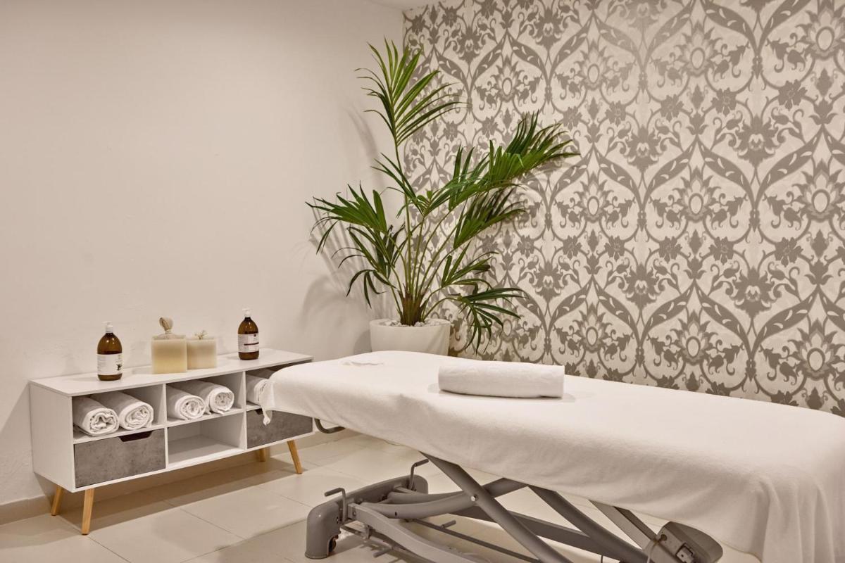Spa o instalaciones de bienestar en Zafiro Palmanova