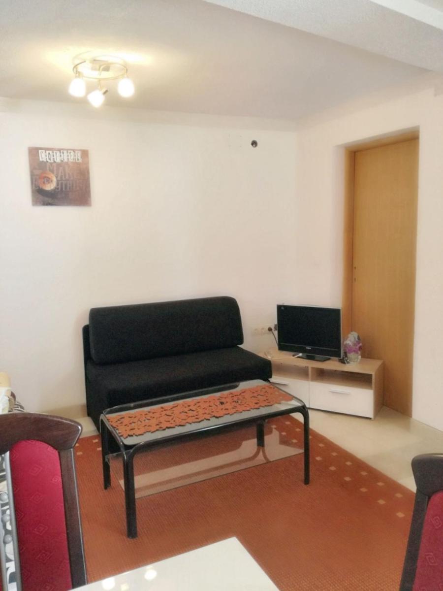 Comfortable apartment in Jadranovo - 40 m² - Near the sea - Housity