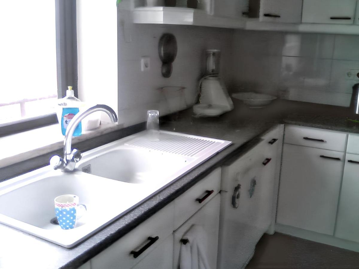 Charming house with sea view in Angra do Heroismo - Housity