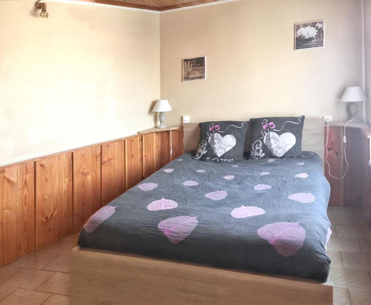 Maison charmante a Bousson le Haut + Terrasse ensoleillee - Housity