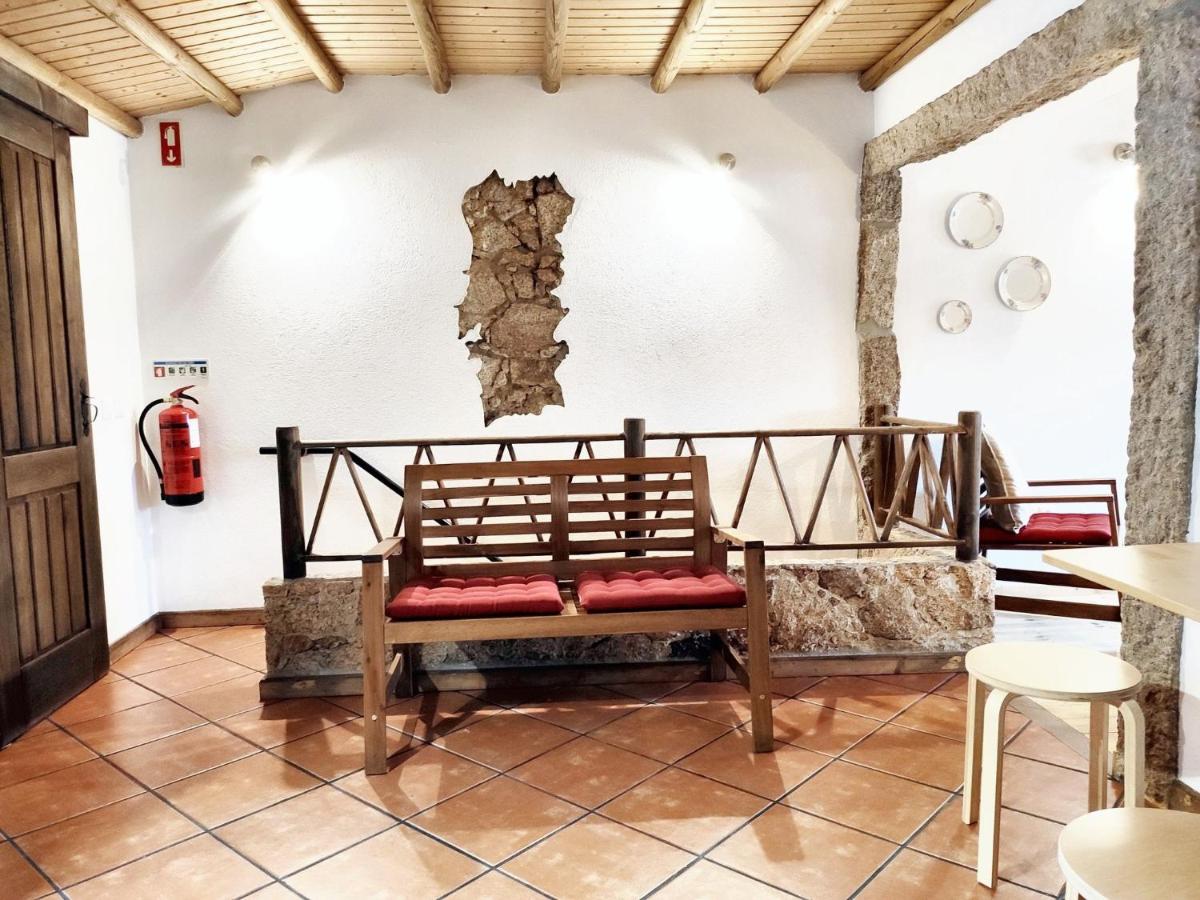 Charming House in Beirã with Garden - Housity