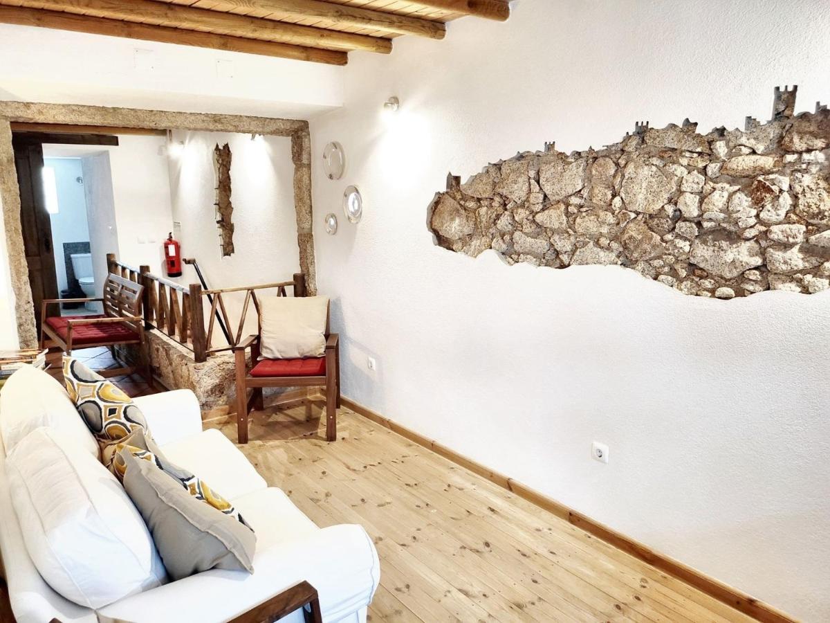 Charming House in Beirã with Garden - Housity